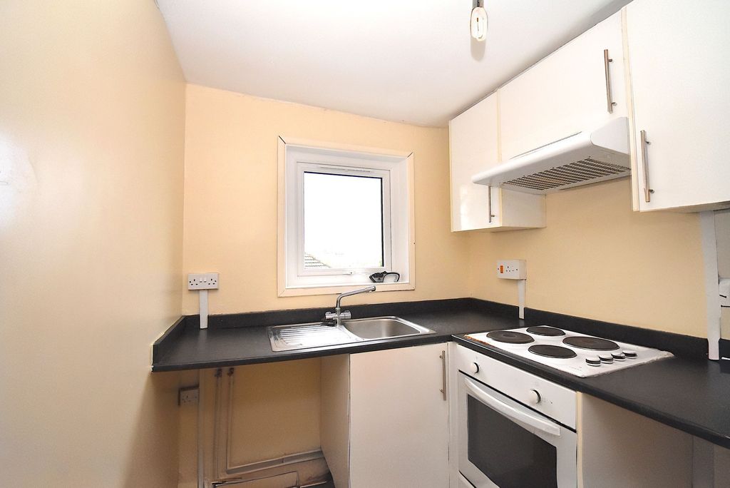 Additional image 3 of 1 bed flat for saleMorden Road, Newport NP19