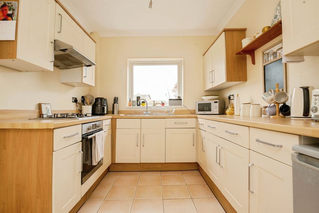 Additional image 10 of 2 bed semi-detached house for saleStation Road, Caldicot NP26