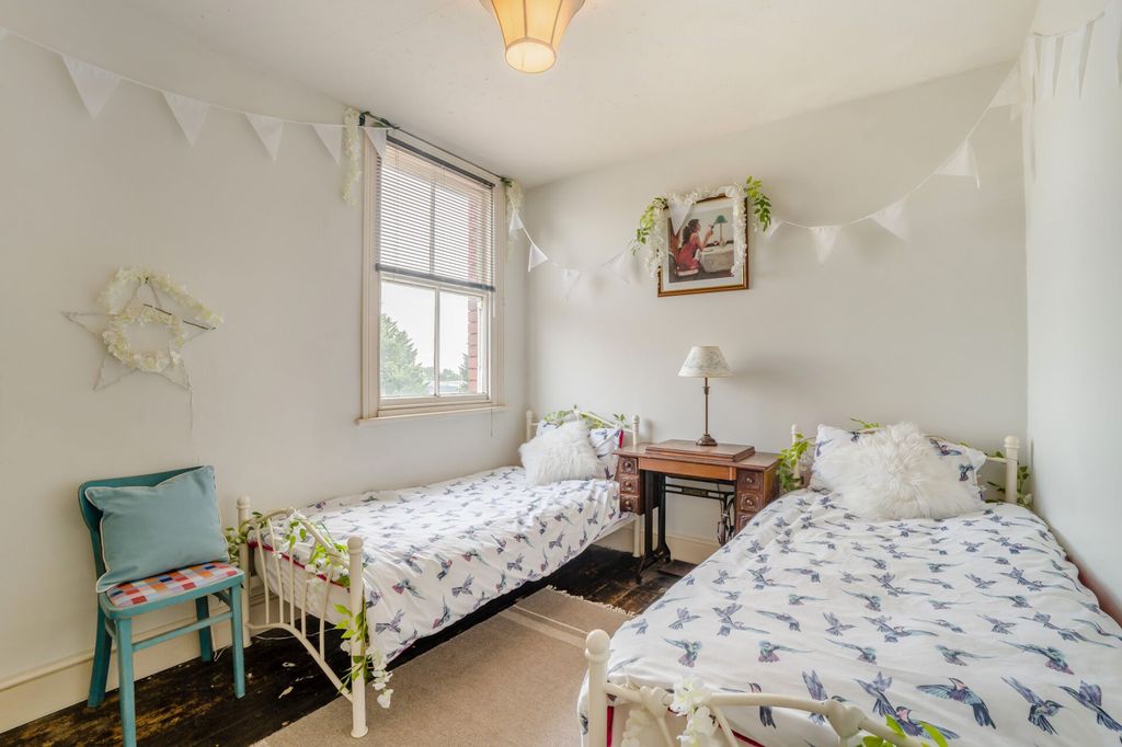 Additional image 20 of 7 bed semi-detached house for saleStow Park Avenue, Newport NP20