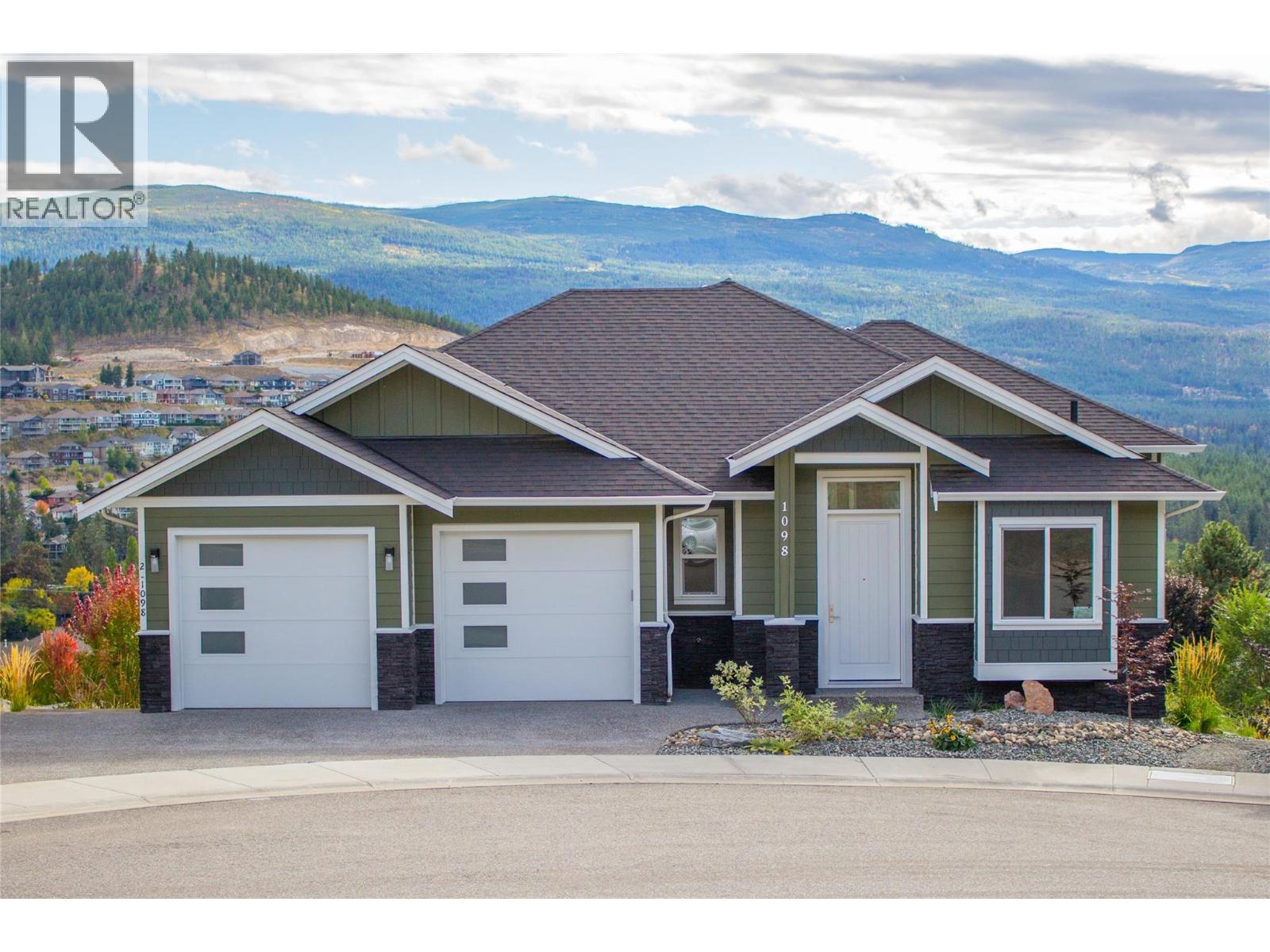 1098 Oswell Drive, Kelowna, BC, V1P1L7