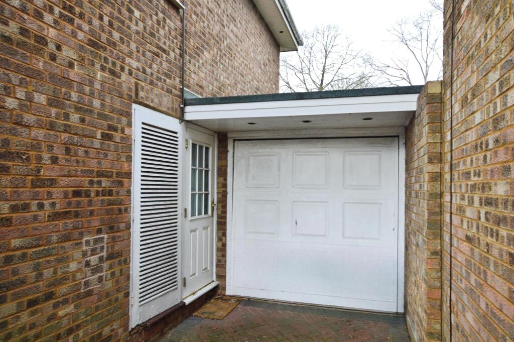 Additional image 13 of Icknield Close, St Albans, AL3