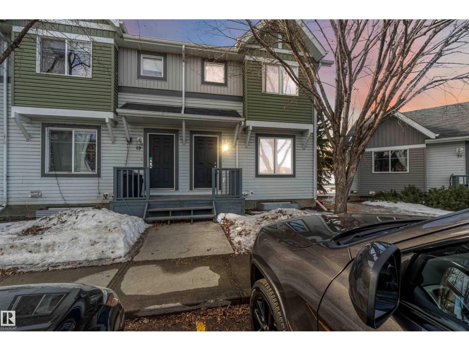 20-1404 Hermitage Road NW, Edmonton, AB, T5A0P5