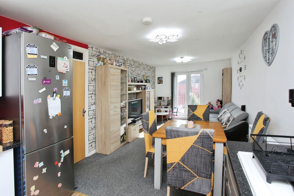 Additional image 12 of 2 bed flat for saleAshbourn Way, Llanishen, Cardiff CF14