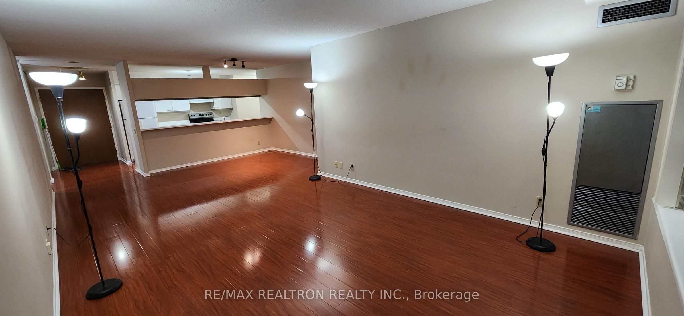 Additional image 4 of 1006-100 Upper Madison Avenue, Toronto, ON, M2N 6M4