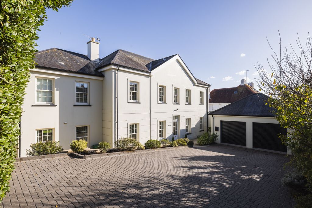 4 bed detached house for saleBeaumont, St. Peter, Jersey JE3