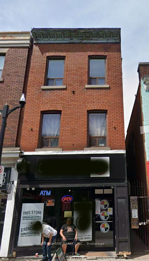 243 James Street N, Hamilton, ON, L8R 2L2
