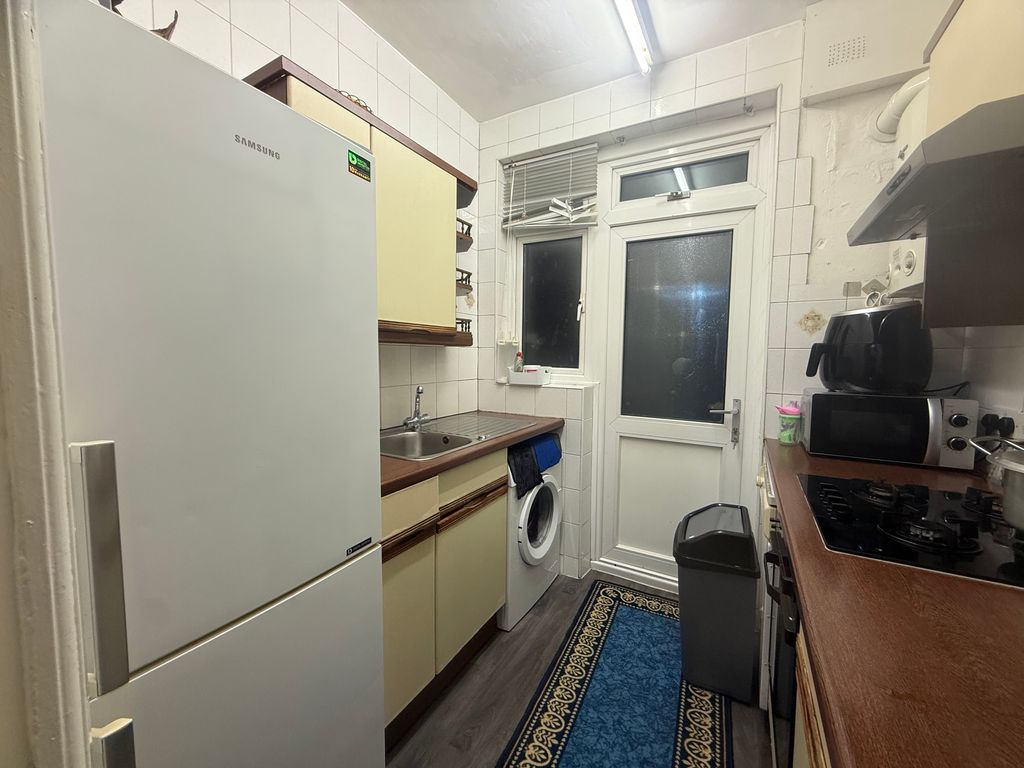 Additional image 17 of 3 bed end terrace house for saleWakemans Hill Avenue, London NW9