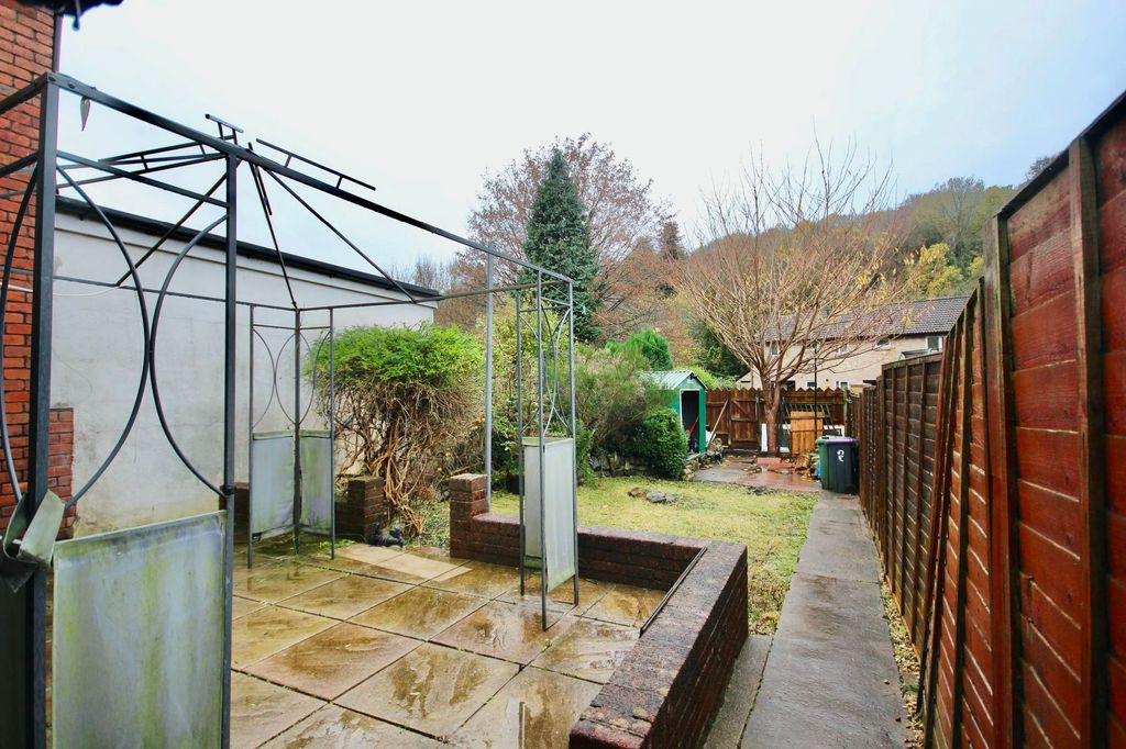Additional image 31 of 3 bed semi-detached house for saleFreeholdland Road, Pontnewynydd NP4