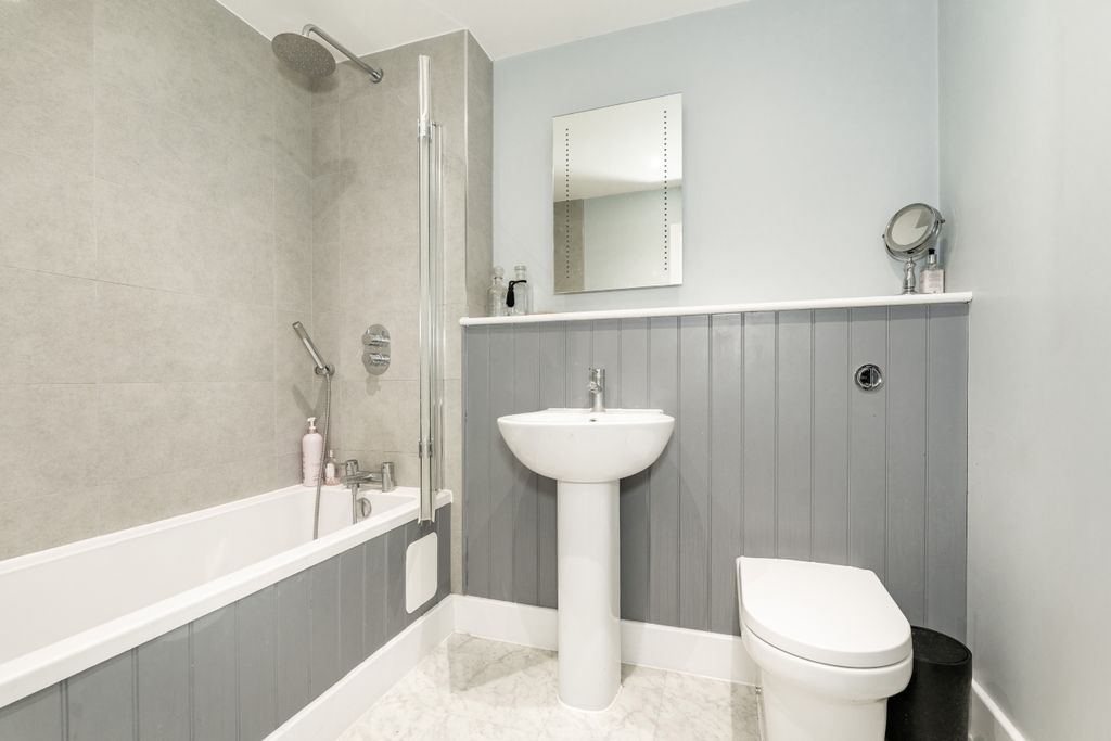 Additional image 8 of Studio for saleLovel House, Milton Road, Cambridge, Cambridgeshire CB4