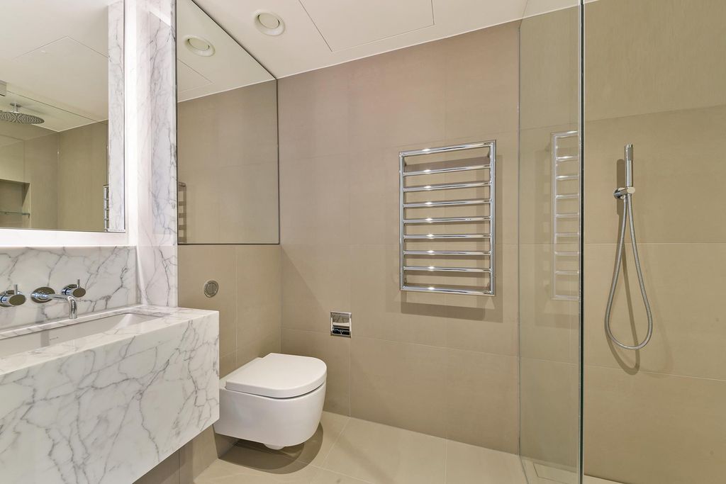 Additional image 4 of 2 bed flat for saleThe Dumont, The Albert Embankment, London SE1