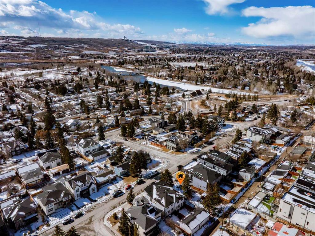 Additional image 3 of 5212 22 Avenue NW, Calgary, AB, T3B 0Y9