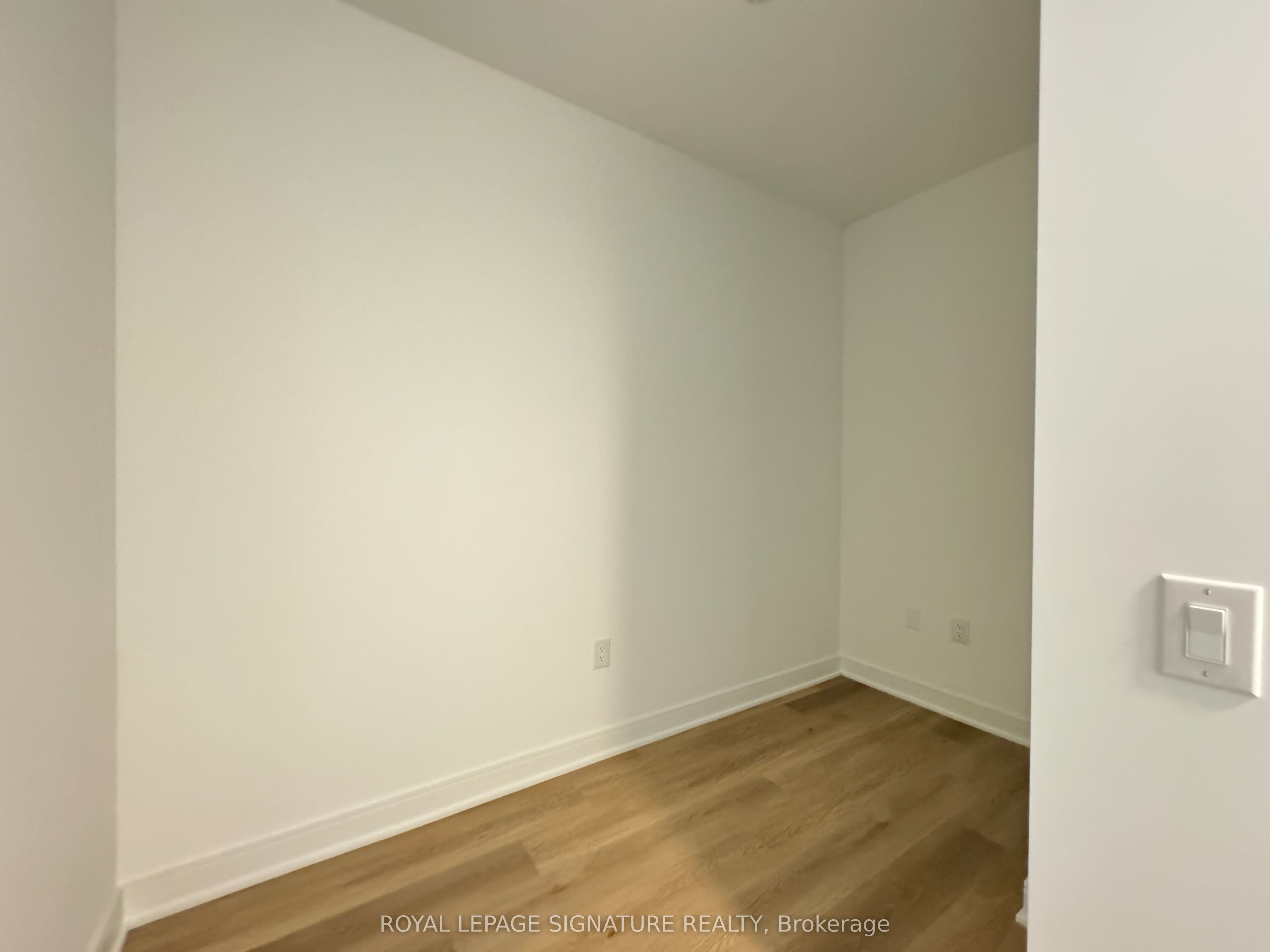 Additional image 3 of 623-86 Dundas Street E, Mississauga, ON, L5A 1W4