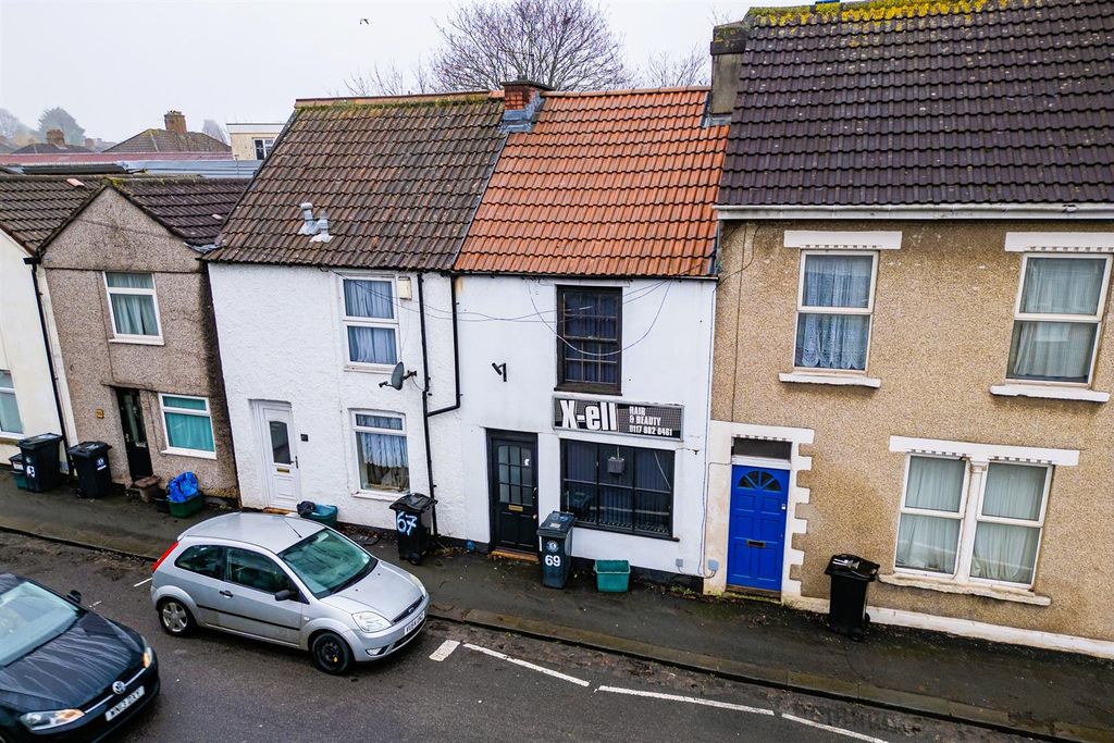 1 bed terraced house for saleLower High Street, Shirehampton, Bristol BS11