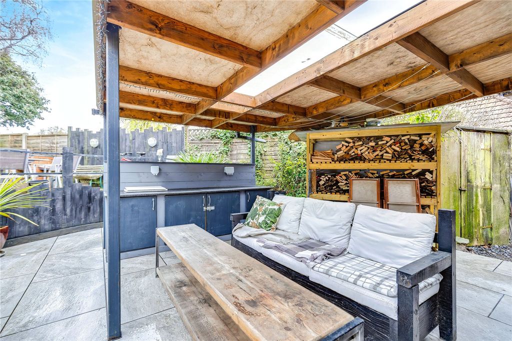 Additional image 32 of 4 bed semi-detached house for salePatterdale Close, Penylan, Cardiff CF23