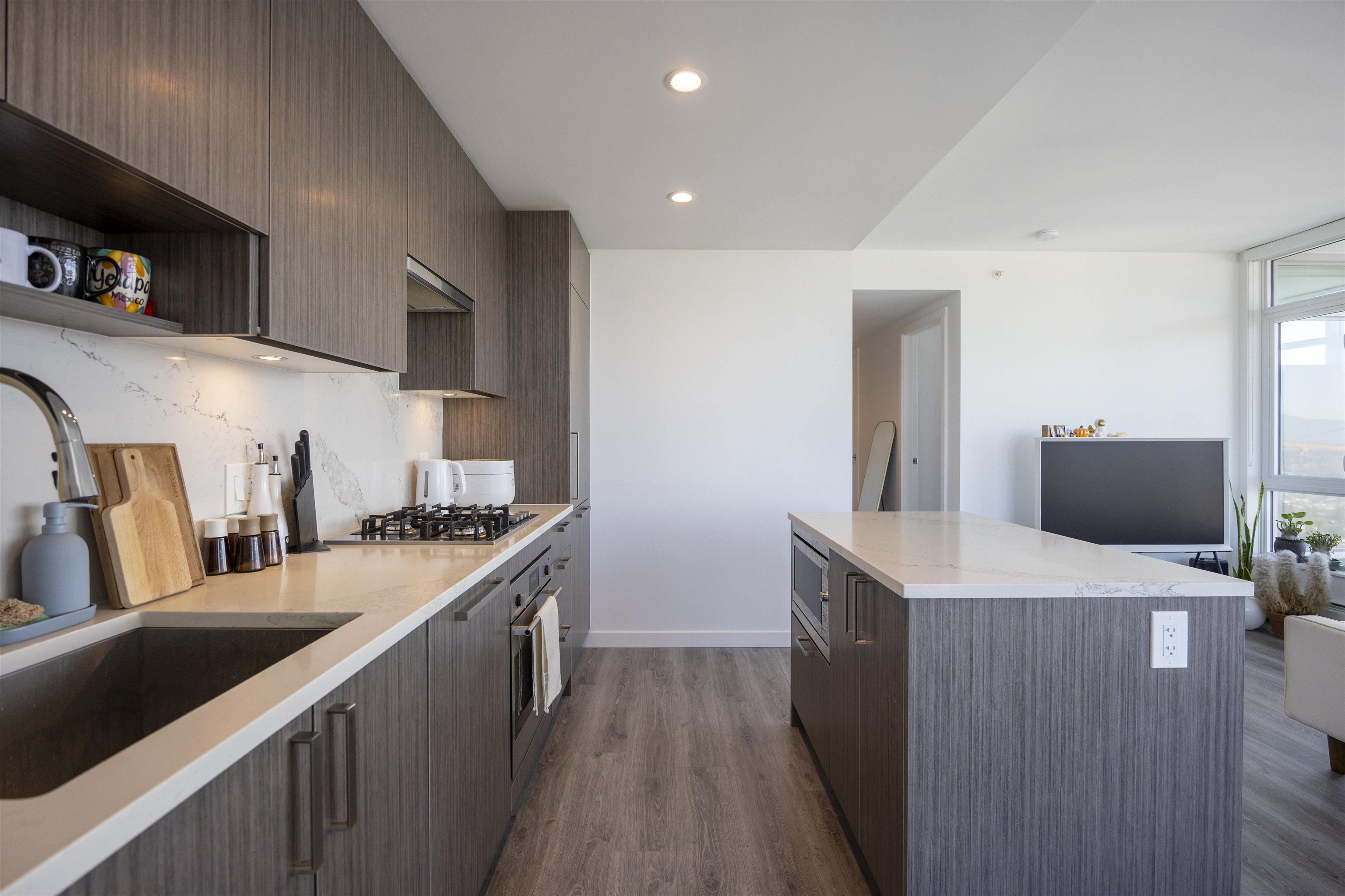 Additional image 4 of 3802-13350 Central Avenue, Surrey, BC, V3T 0S1