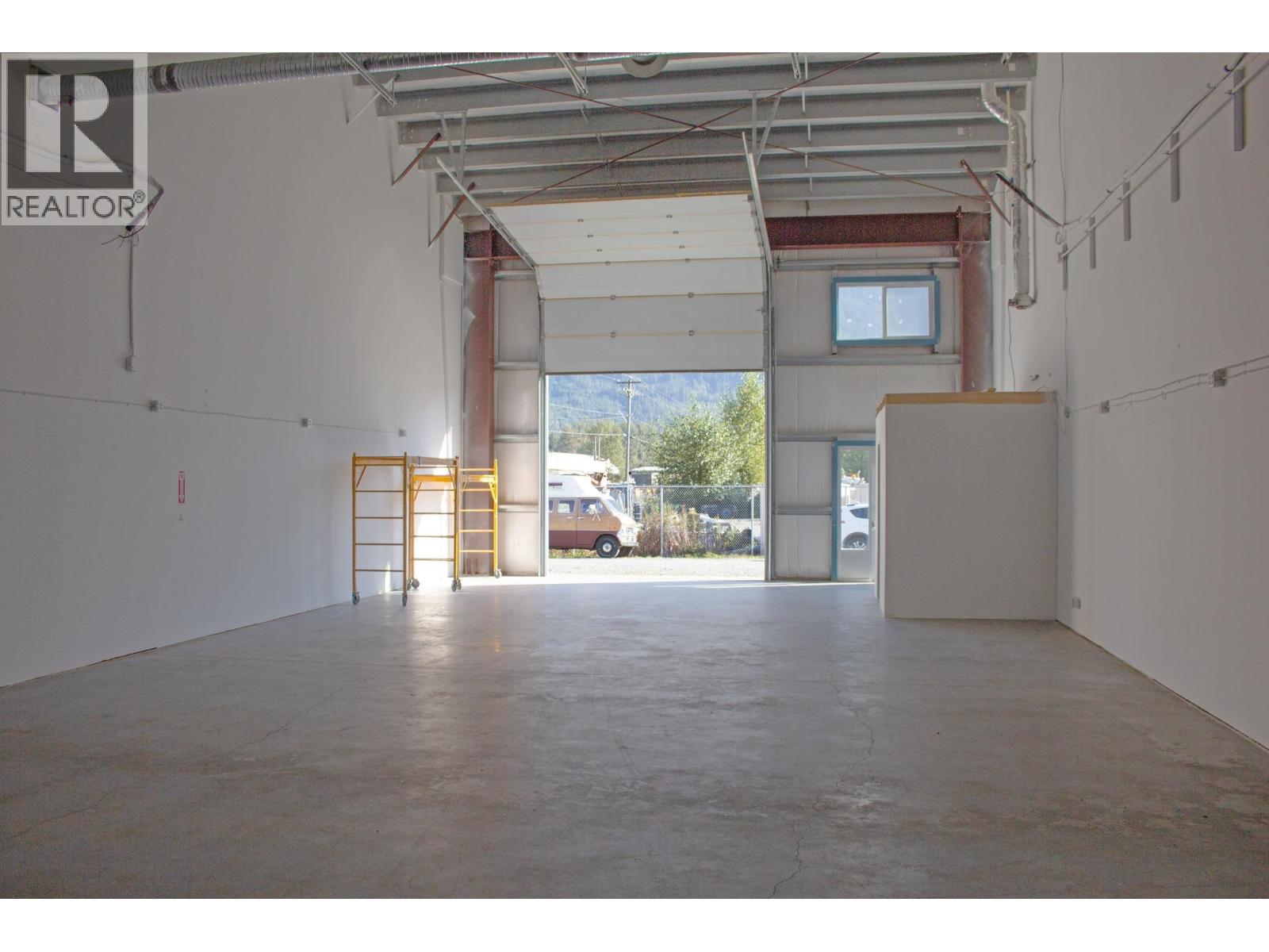 Additional image 5 of 102-7341 Industrial Way, Pemberton, BC, V0N1B0