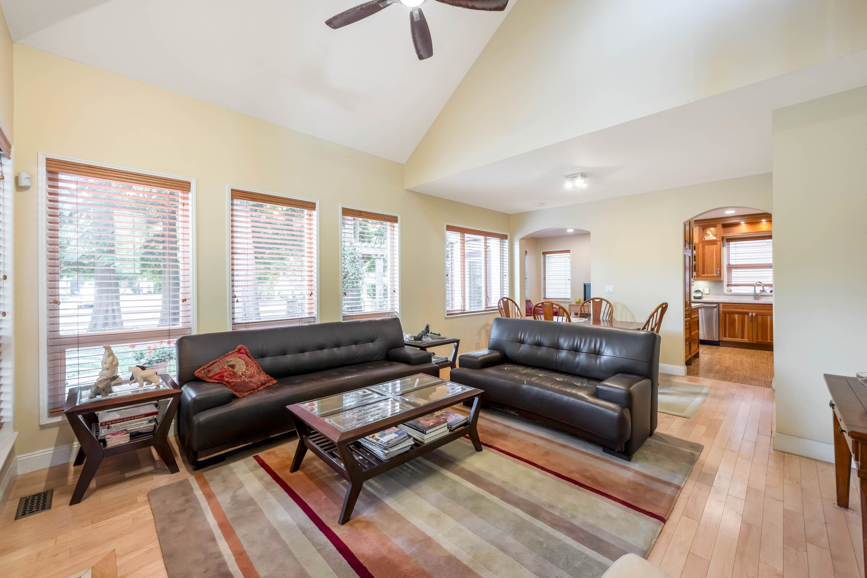 Additional image 4 of 8-15055 20th Avenue, Surrey, BC, V4A 9Y2