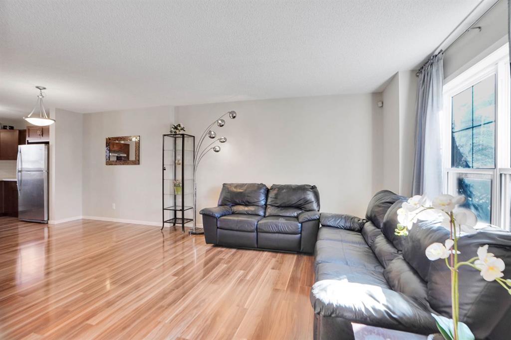 Additional image 3 of 82 Walden Drive SE, Calgary, AB, T2X 0N3