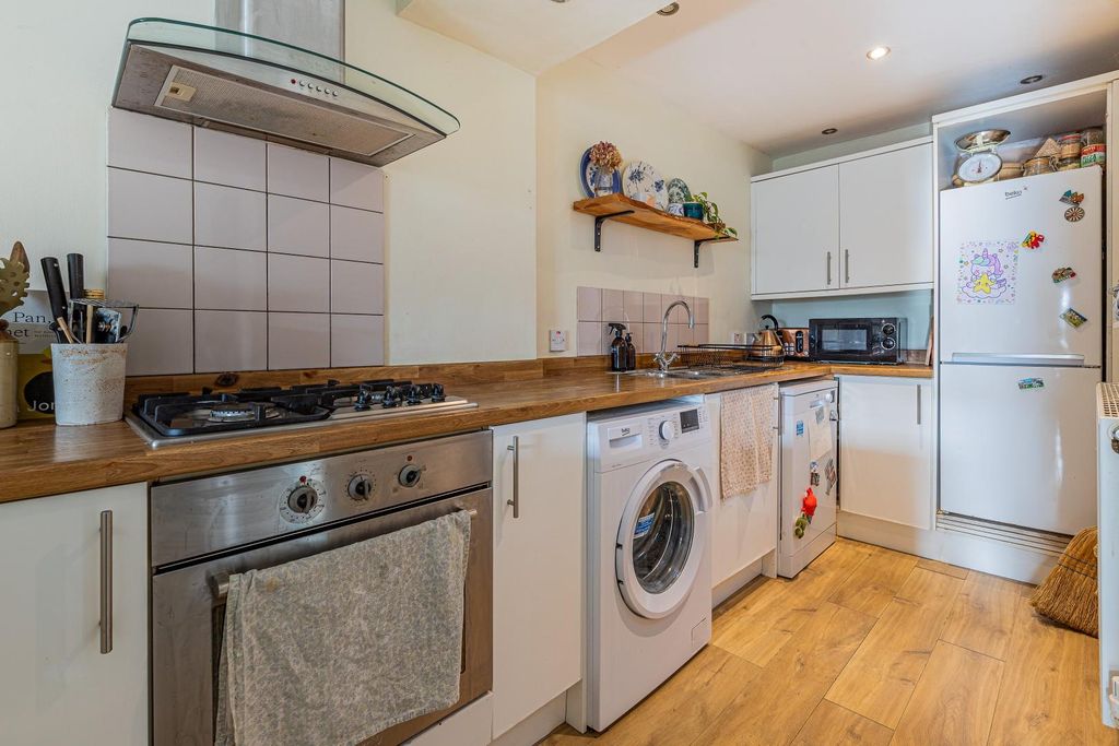 Additional image 5 of 2 bed terraced house for saleChurch Street, Machen CF83