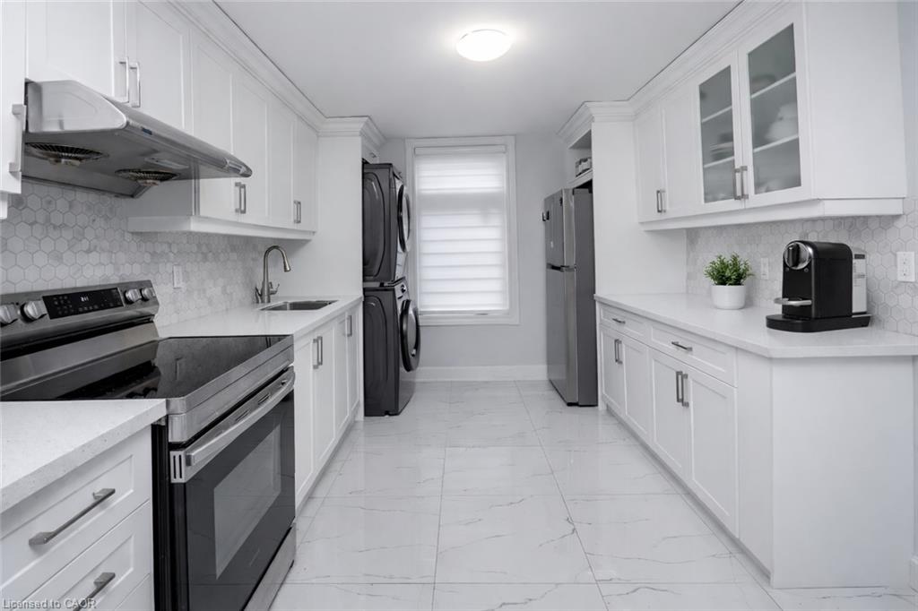 2-449 Kenilworth Avenue N, Hamilton, ON, L8H 4T5