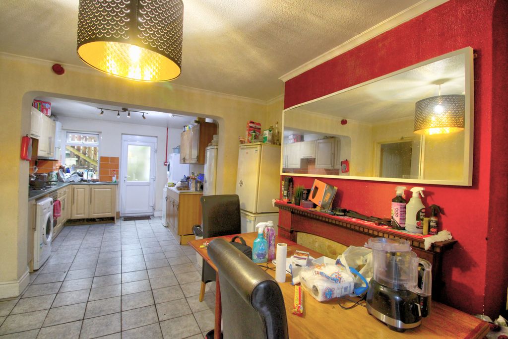 Additional image 3 of 4 bed terraced house for saleClyffard Crescent, Newport NP20