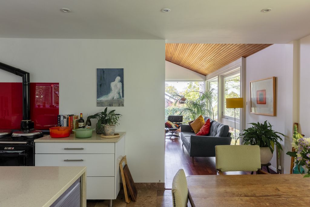 Additional image 12 of 6 bed detached house for saleWykeham Close, Southampton, Hampshire SO16