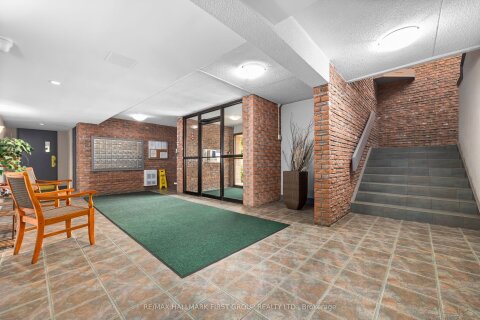 Additional image 8 of 102-580 Mary Street E, Whitby, ON, L1N 2R3