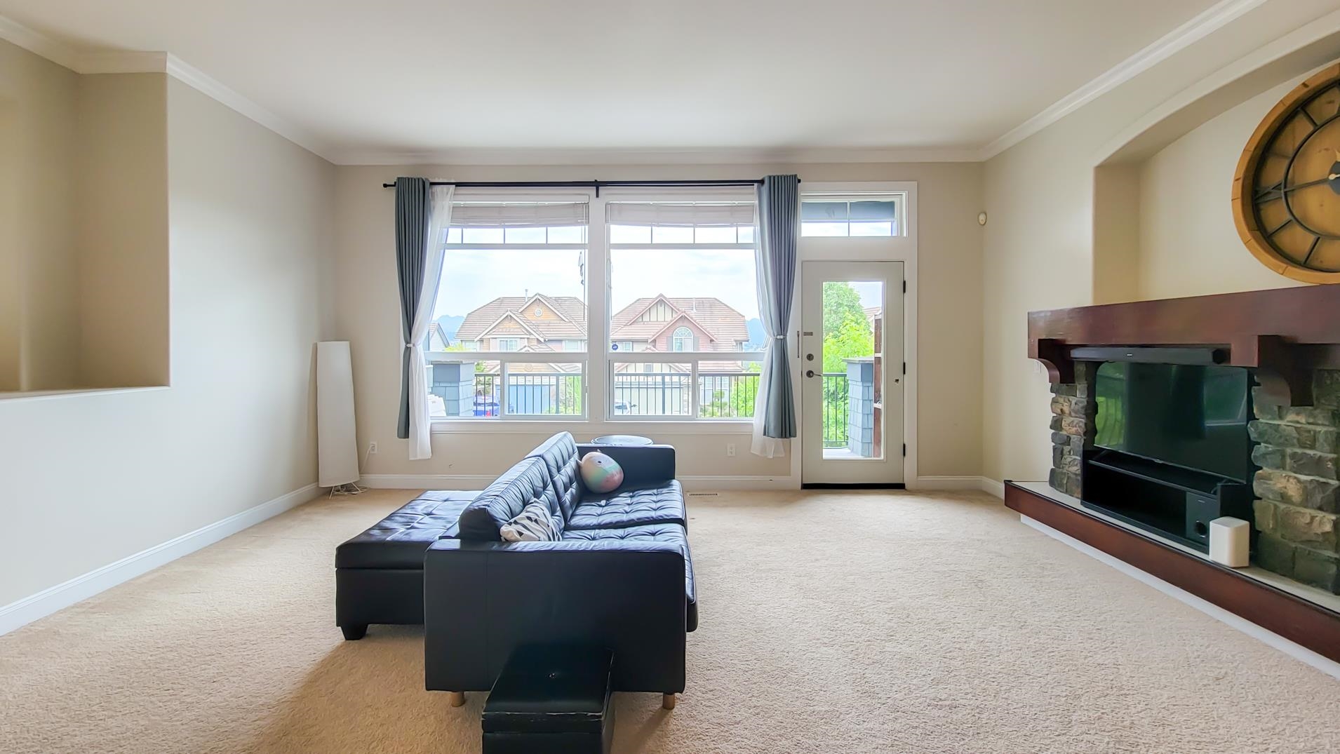 Additional image 3 of 11382 154a Street, Surrey, BC, V3R 2V7
