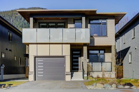 Additional image 7 of 2004 Tiyata Boulevard, Pemberton, BC, V0N 2L0