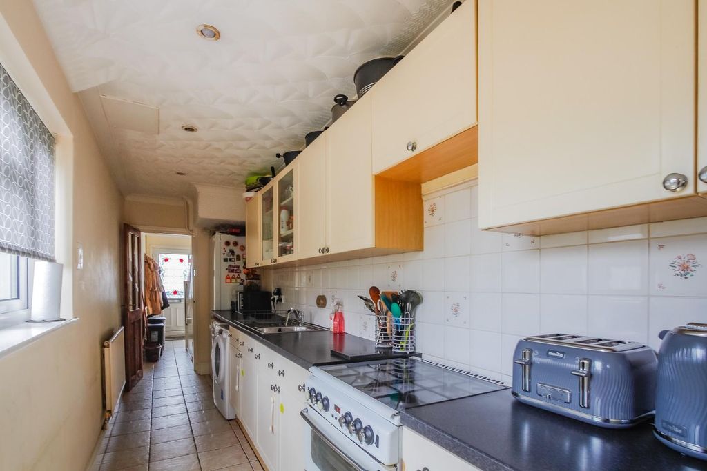 Additional image 7 of 4 bed end terrace house for saleCaerphilly Road, Heath CF14
