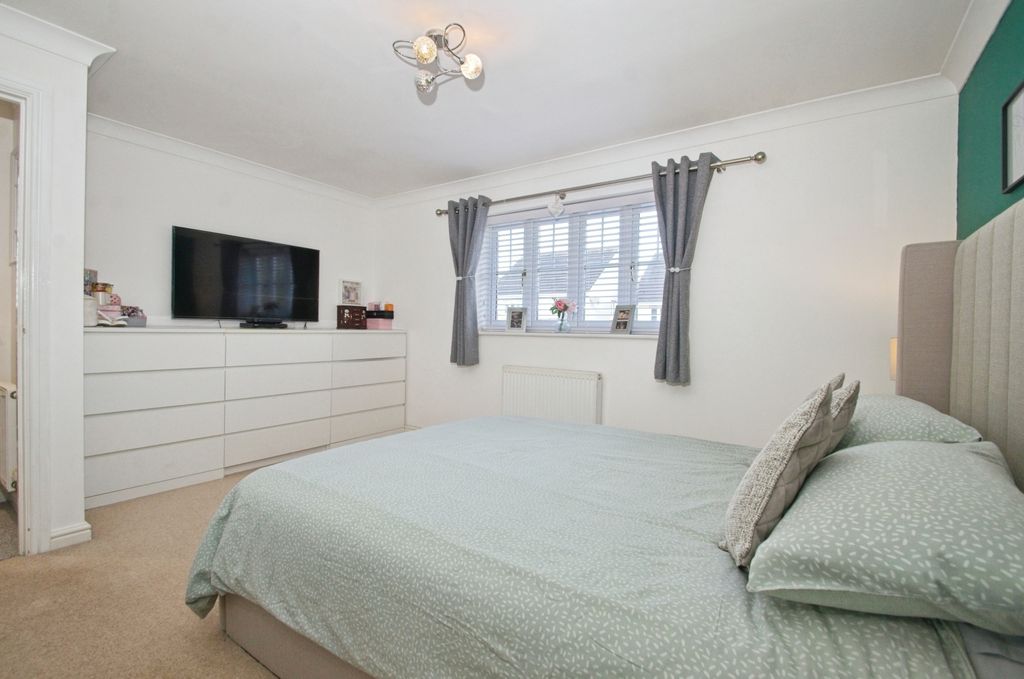 Additional image 7 of 4 bed detached house for saleClos Bronwydd, Ebbw Vale NP23