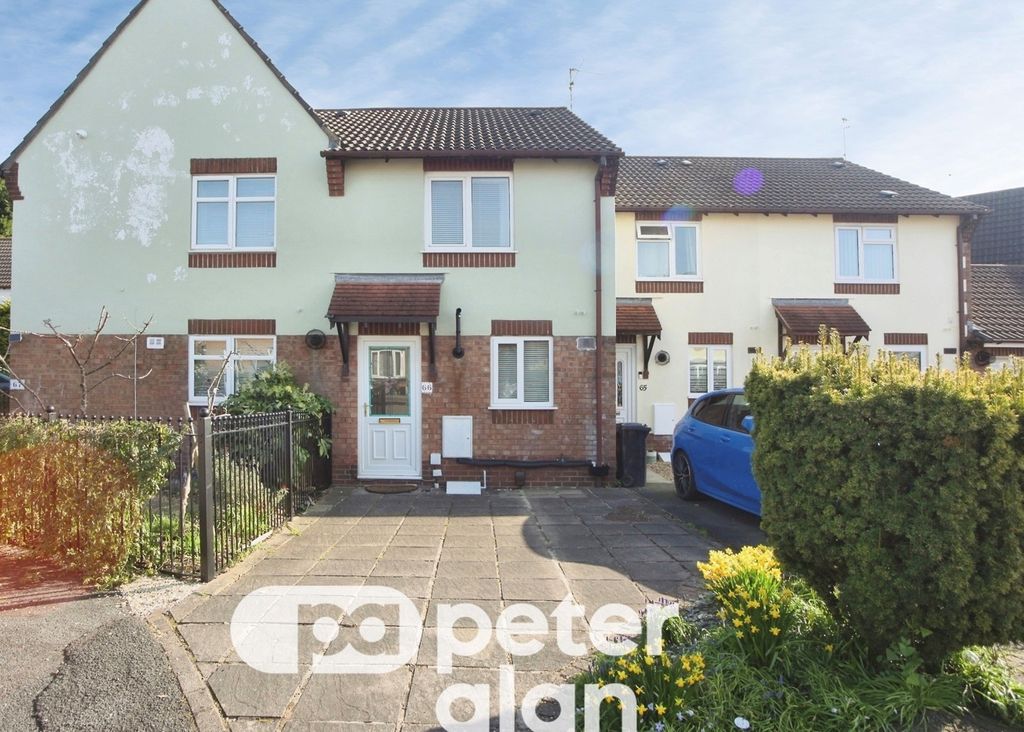 2 bed terraced house for saleSquires Gate, Rogerstone, Newport NP10