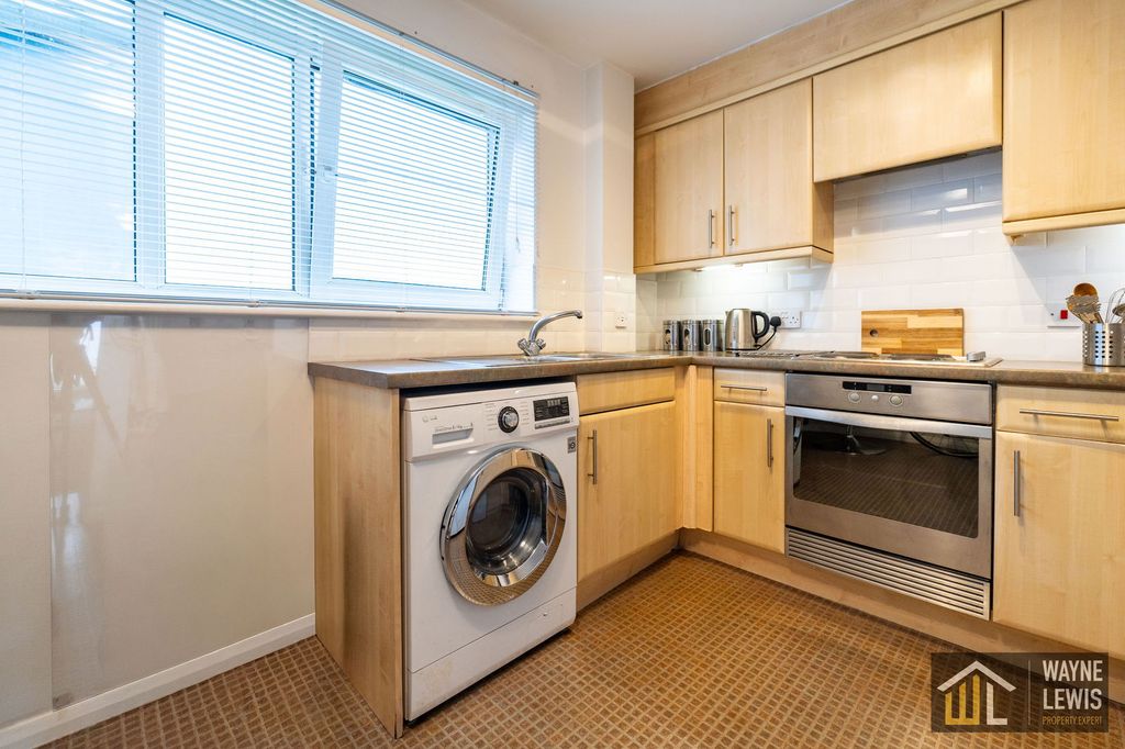 Additional image 11 of 1 bed flat for saleJim Driscoll Way, Cardiff CF11