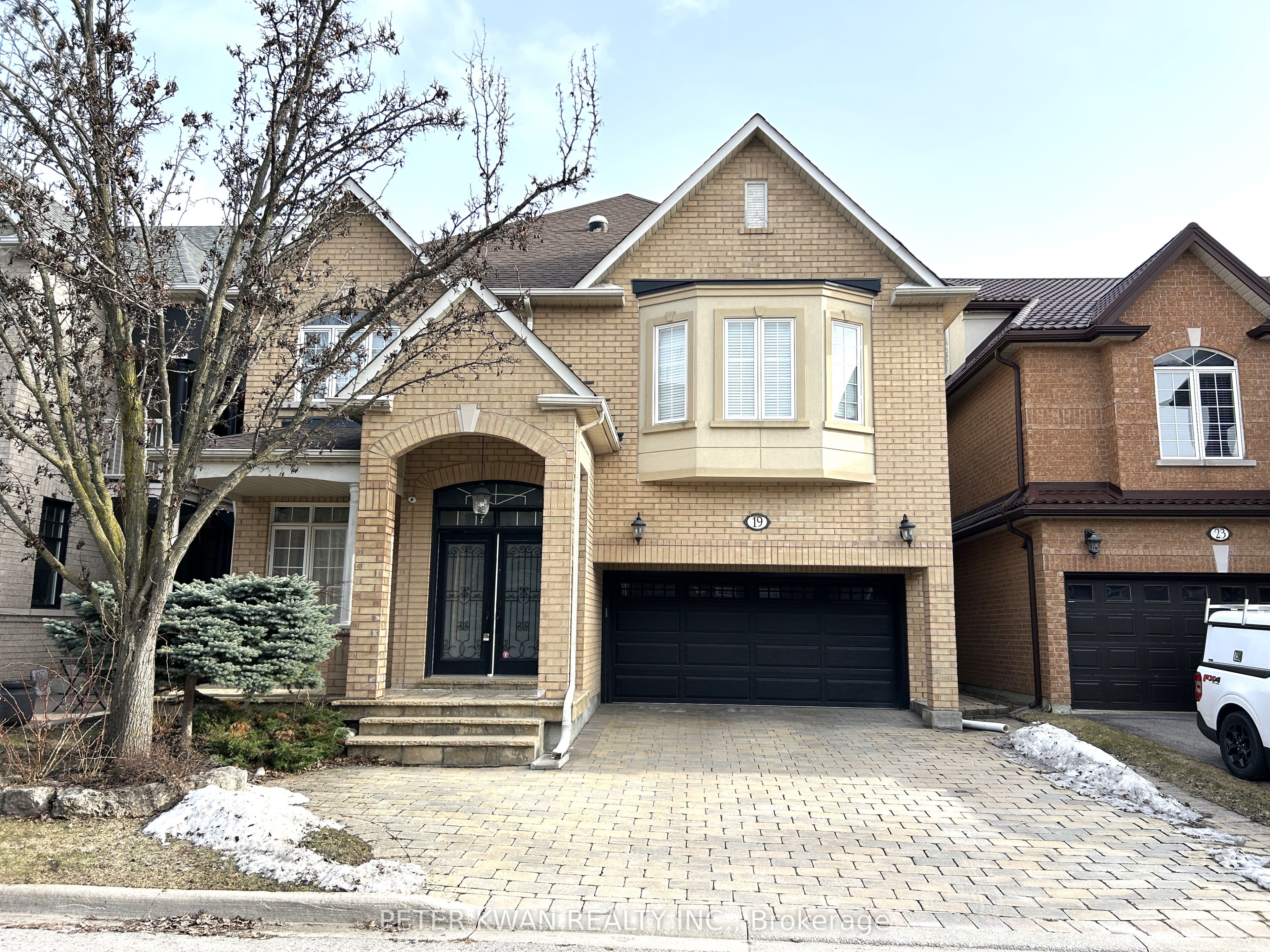 19 Seabreeze Avenue, Vaughan, ON, L4J 8R6