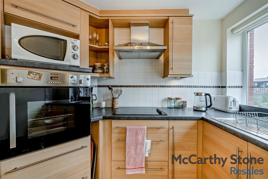 Additional image 5 of 1 bed flat for saleThomas Court, Marlborough Road, Cardiff, Glamorgan CF23