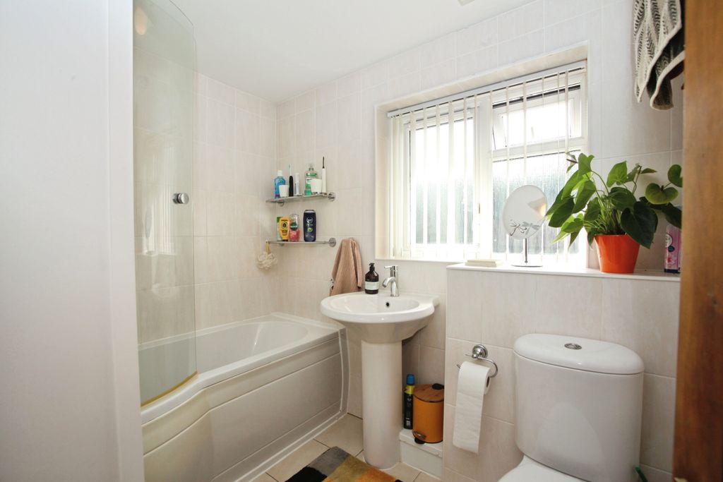 Additional image 14 of 3 bed semi-detached house for saleBroadwood Close, Newport NP19