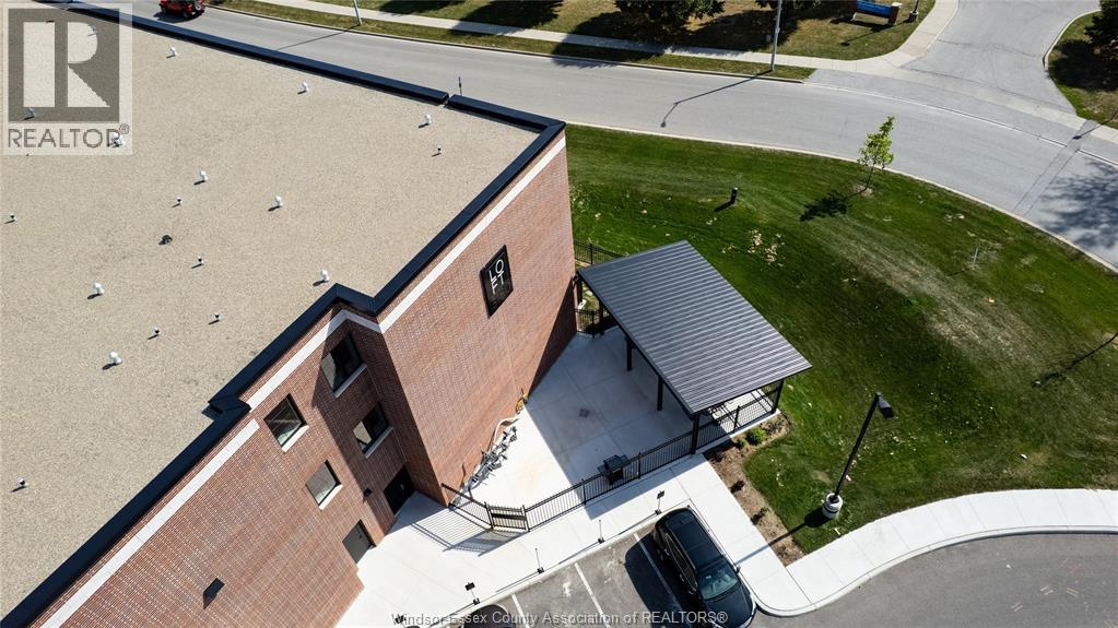 Additional image 3 of 206-3180 Meadowbrook Lane, Windsor, ON, N8T0B4