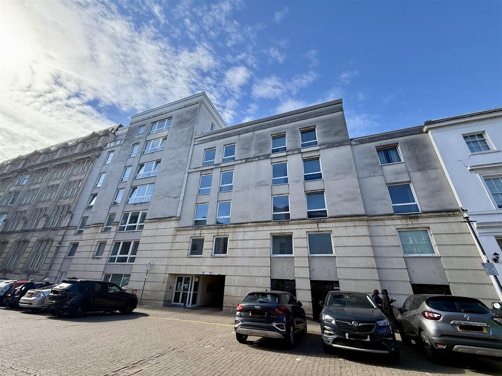 1 bed flat for saleCymric Buildings, West Bute Street, Cardiff CF10