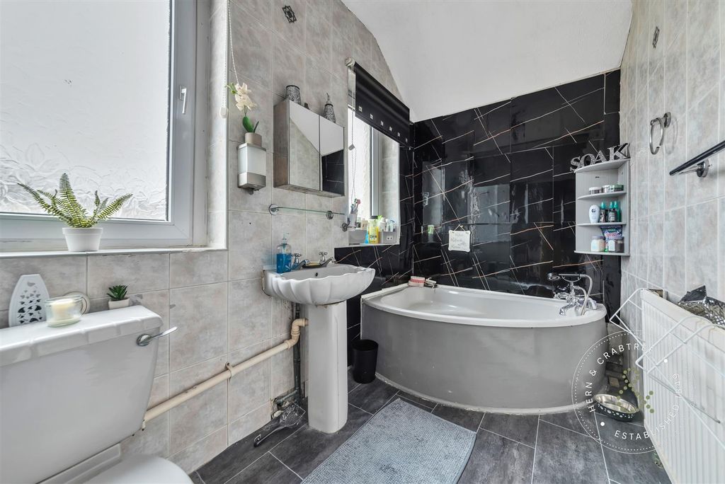 Additional image 14 of 4 bed terraced house for saleAlbany Road, Cardiff CF24