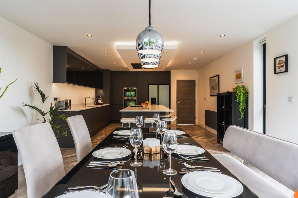 Additional image 15 of 6 bed detached house for saleCortworth Road, Sheffield S11