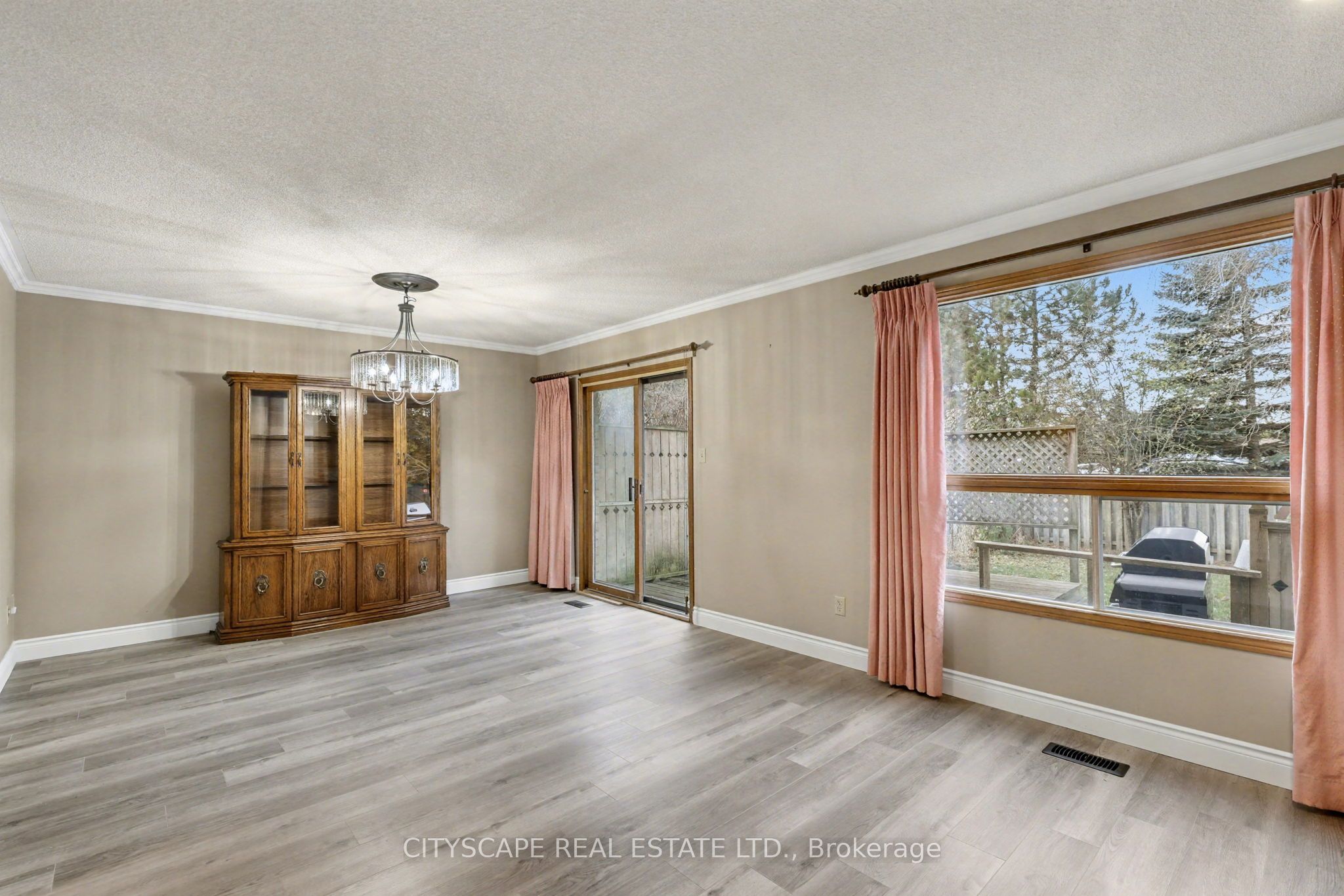 Additional image 4 of 575 Springbank Avenue, Woodstock, ON, N4T 1H5