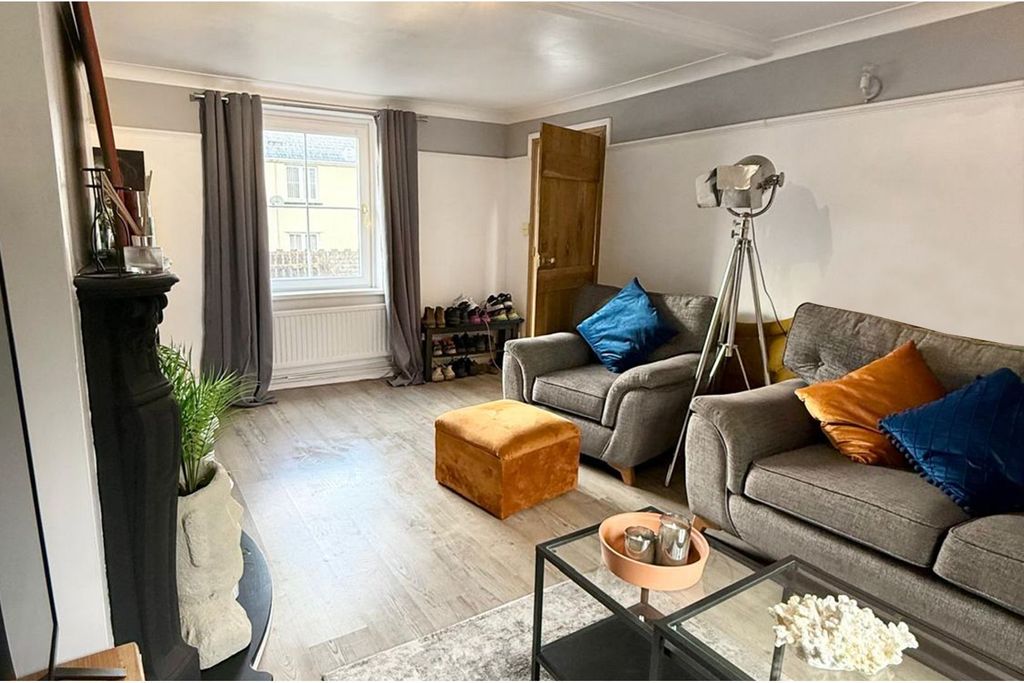 Additional image 4 of 3 bed semi-detached house for saleVincent Avenue, Ebbw Vale NP23