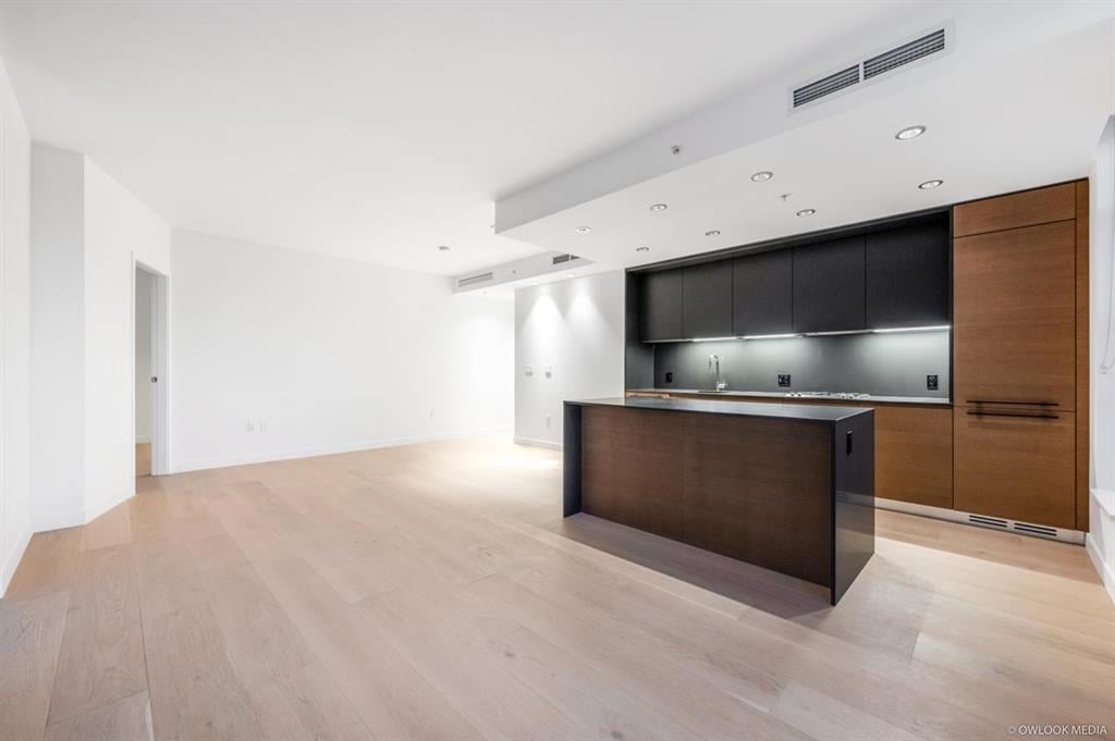 Additional image 3 of 4X02-1289 Hornby Street, Vancouver, BC, V6Z 0G7