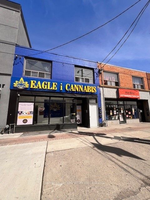 2-1982 Eglinton Avenue W, Toronto, ON, M6E 2J9
