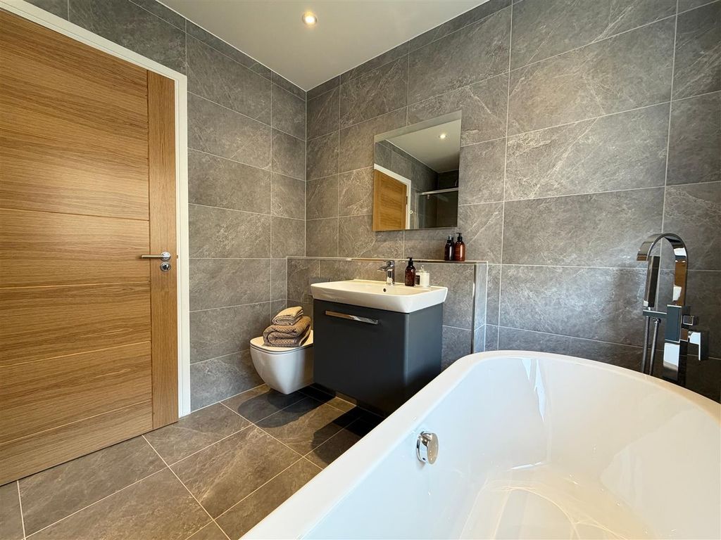 Additional image 21 of 4 bed detached house for saleLairg Court, Airdrie ML6