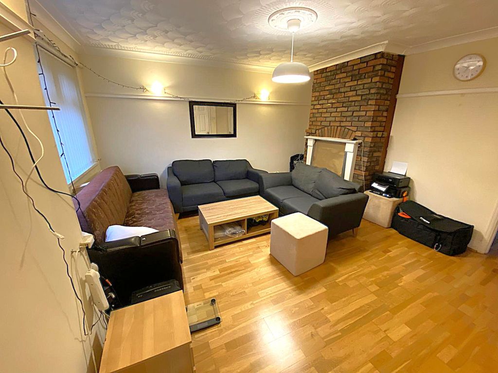 Additional image 6 of 3 bed semi-detached house for saleSouth Clive Street, Cardiff CF11