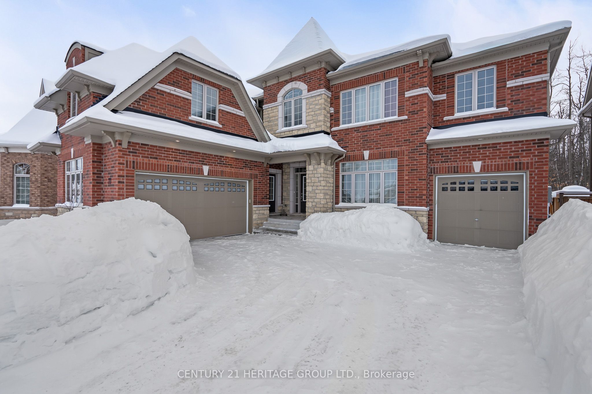 77 Trail Boulevard, Springwater, ON, L9X 0S3 photo 2