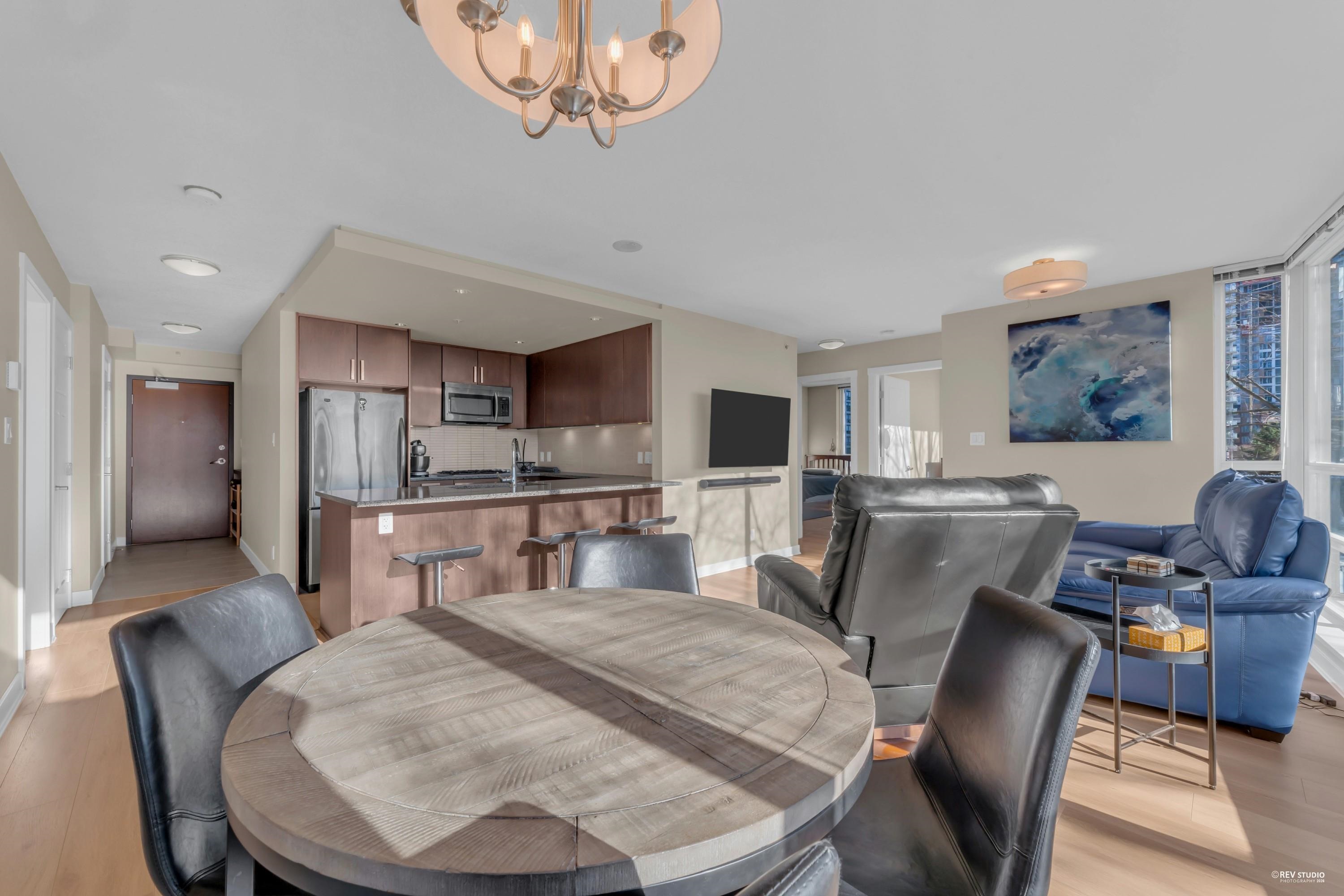 Additional image 4 of 705-2978 Glen Drive, Coquitlam, BC, V3B 0C3