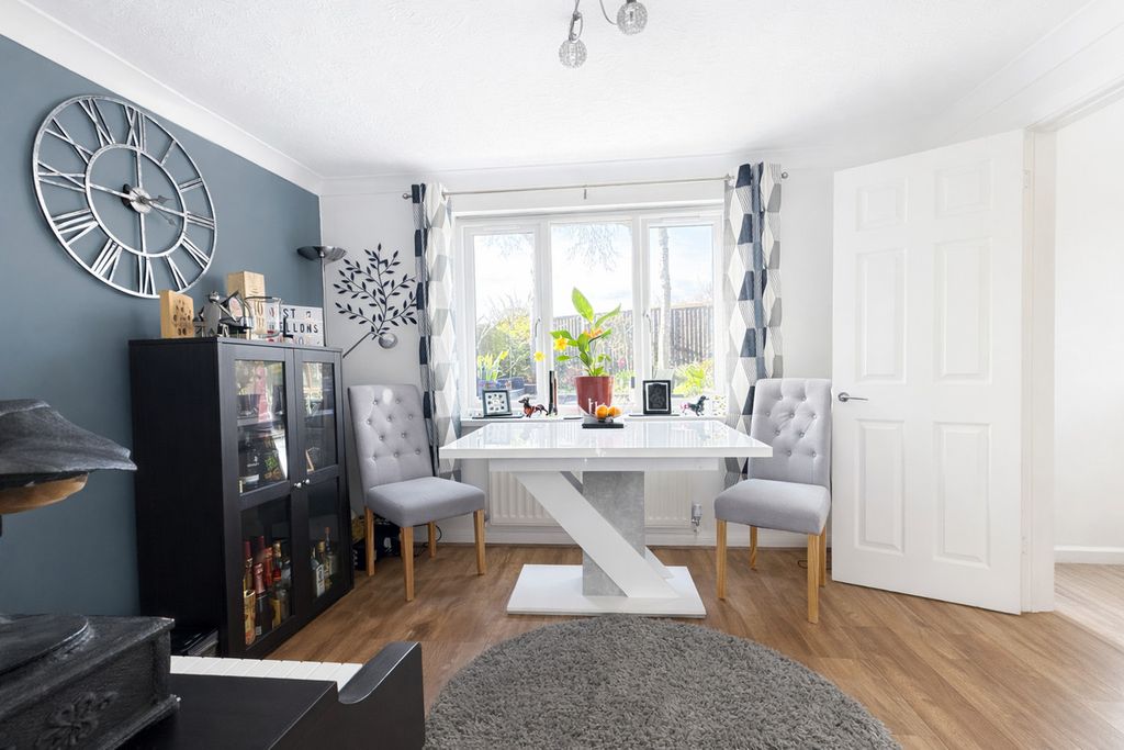 Additional image 6 of 4 bed detached house for saleKember Close, Cardiff CF3