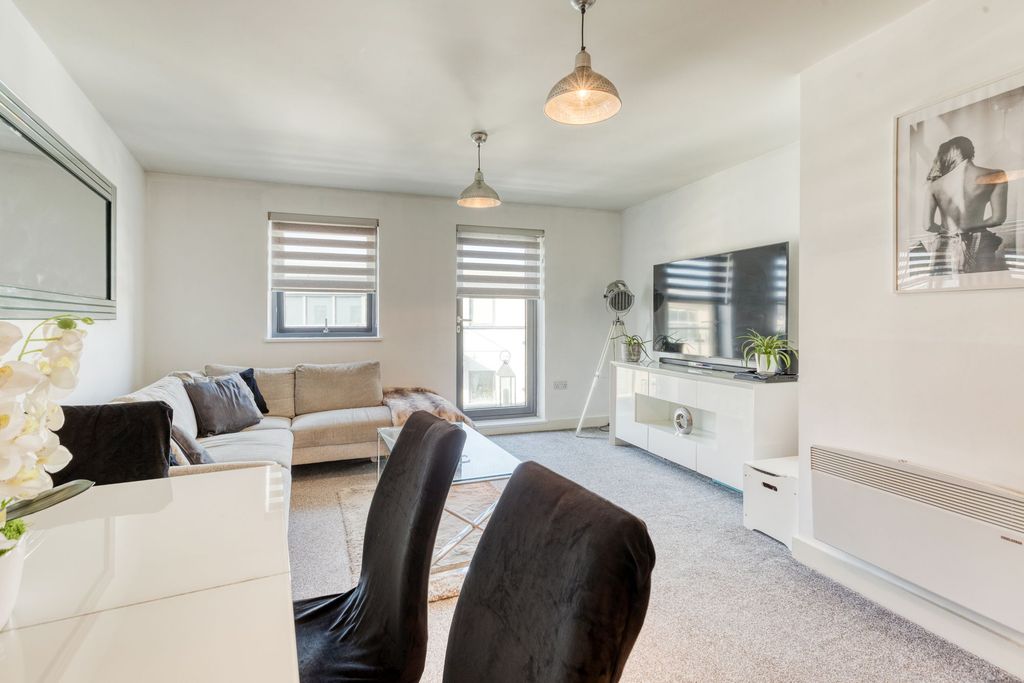 Additional image 10 of 1 bed flat for sale66 Saviours Place, St Helier JE2